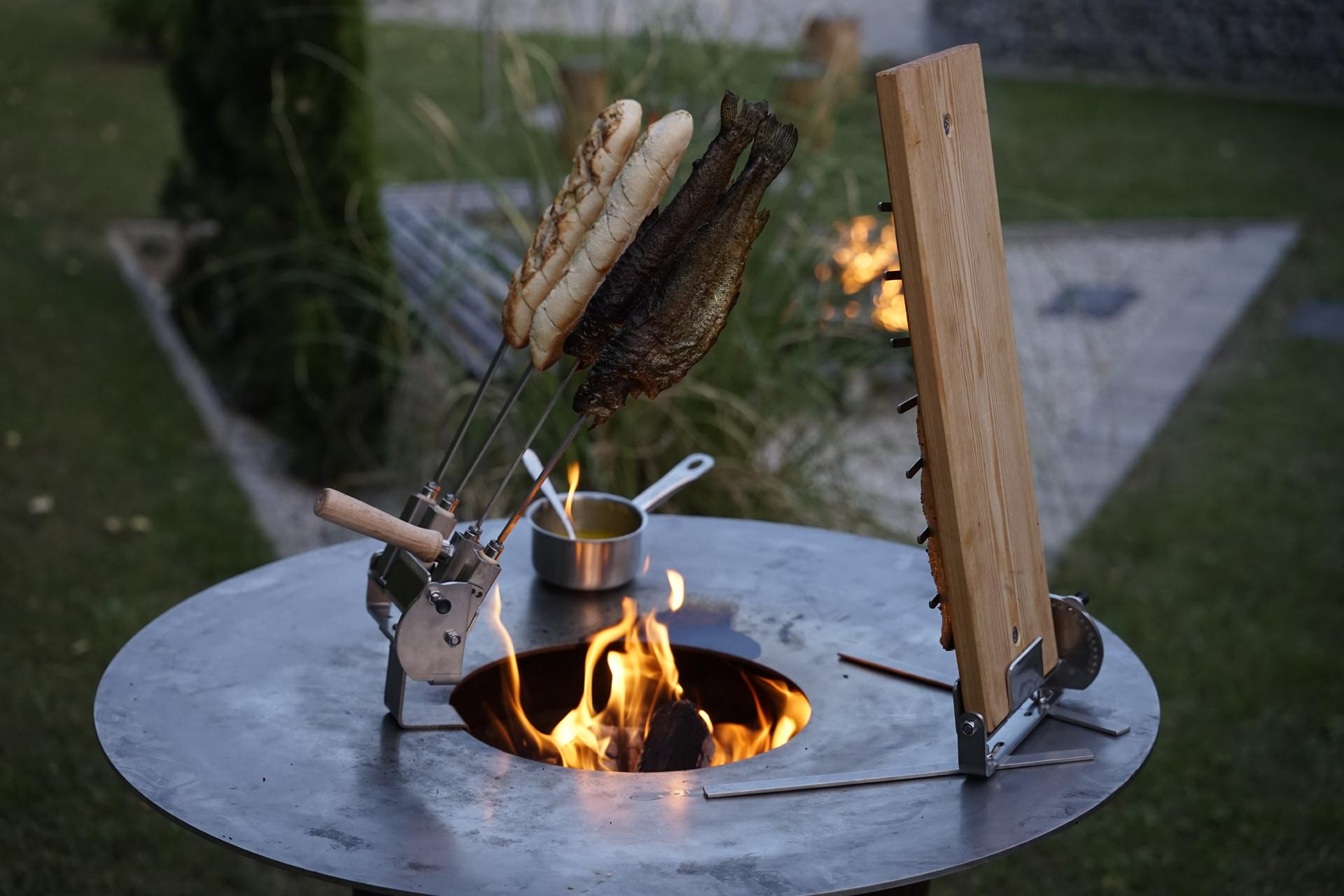 Steckerlfischhalter Spießhalter mit Rastverstellung Set