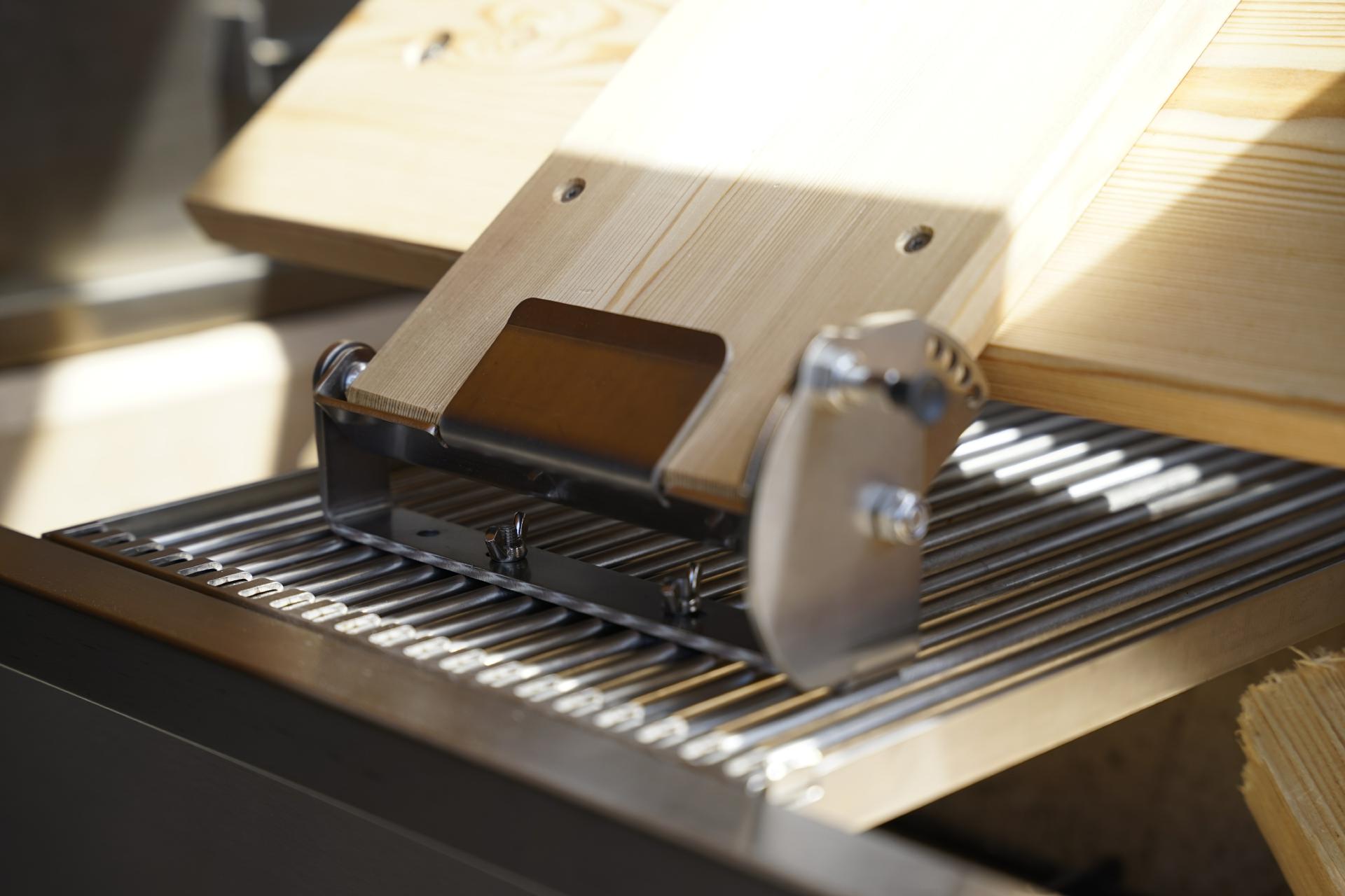 Set 1 Grillrostmontage Flammlachsbrett Flammlachs