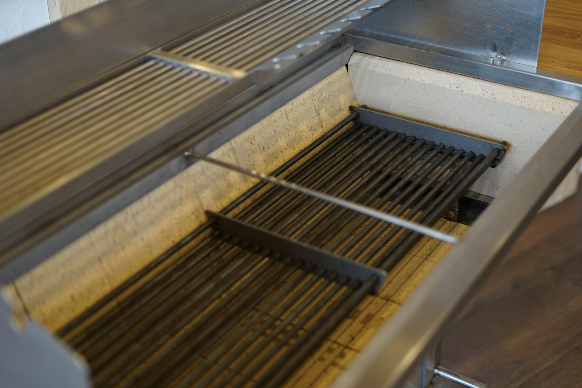 Grill Sizzlezone (4) Grill Sizzlezone (4)