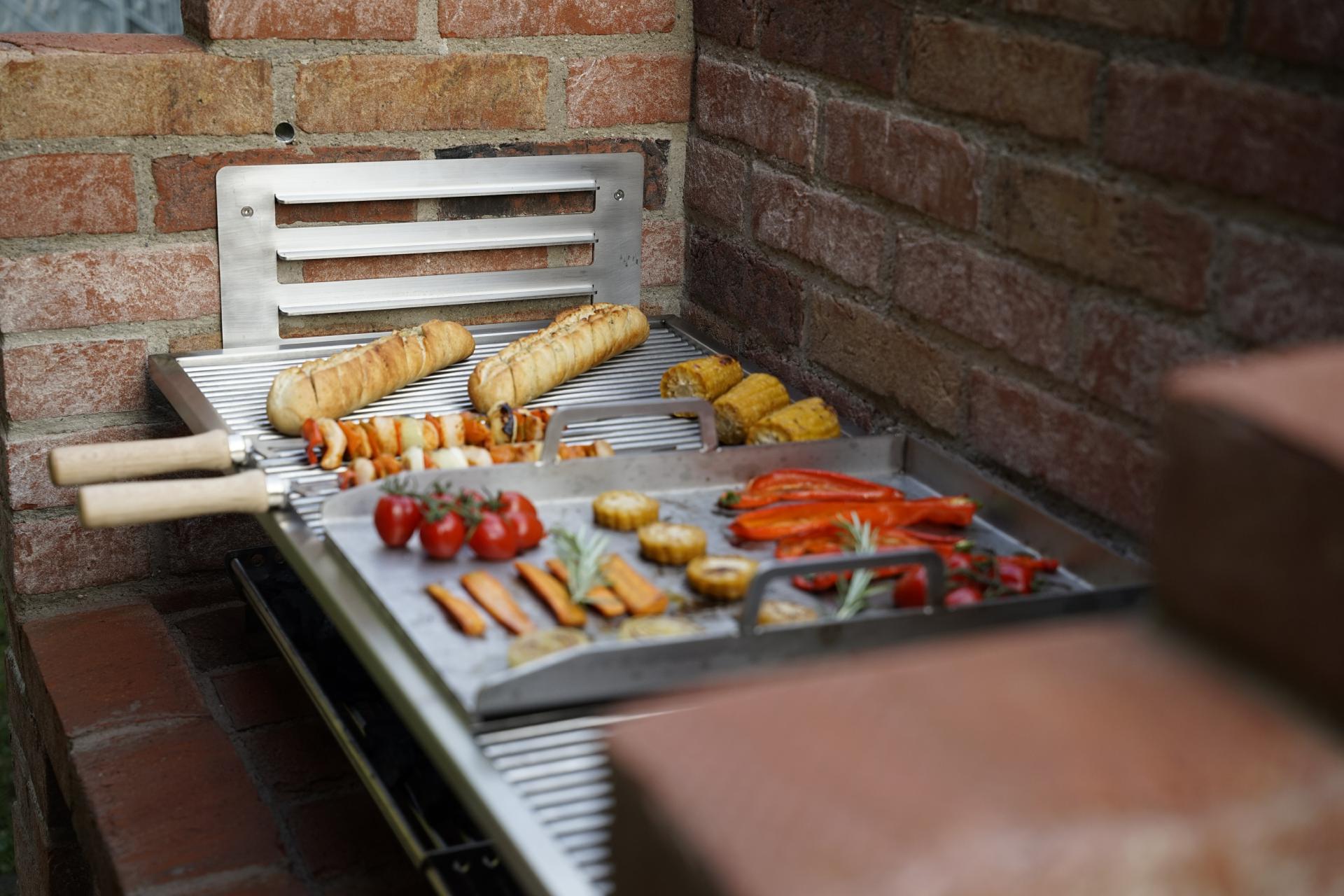 Schienensystem für Grillrost / Wandhalterung (Paar)