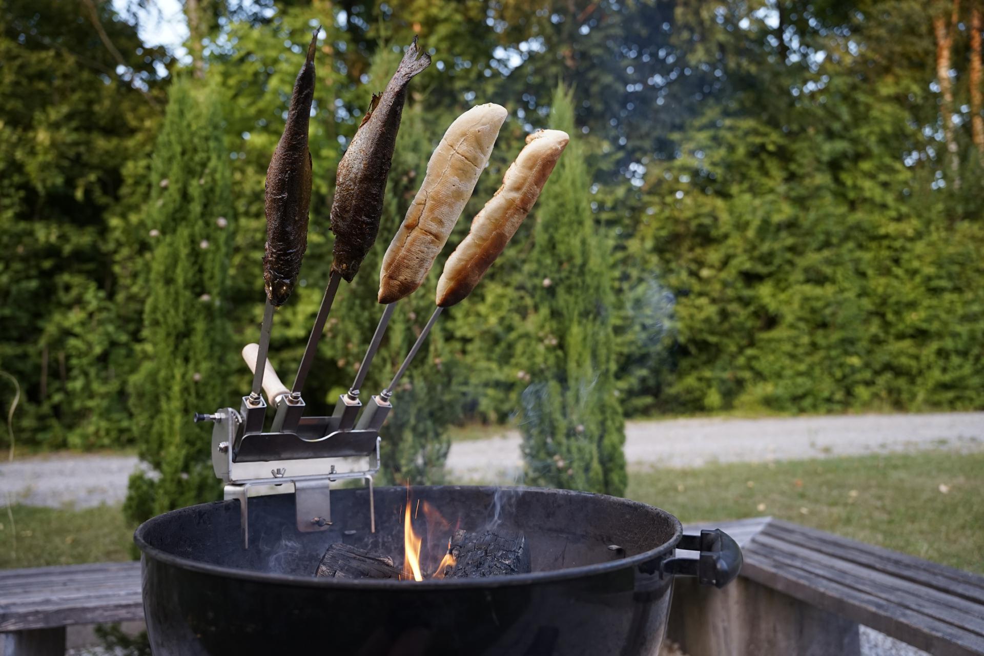 Steckerlfischhalter Spießhalter mit Rastverstellung Set