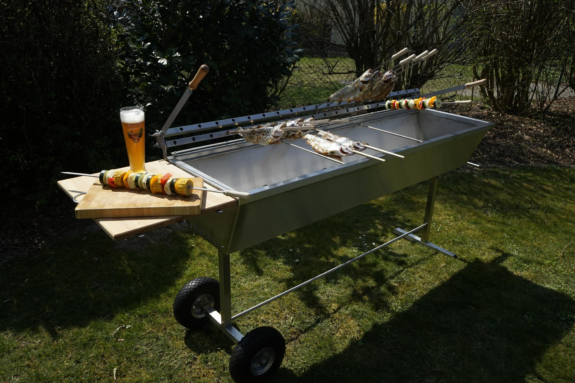 Edelstahlgrill Gastrogrill Fischgrill Steckerlfischgrill Gastro Fisch Edelstahl Grill Smoker Spiegrill Stockfisch Griller Profi (2)3 Edelstahlgrill Gastrogrill Fischgrill Steckerlfischgrill Gastro Fisch Edelstahl Grill Smoker Spiegrill Stockfisch Griller Profi (2)3
