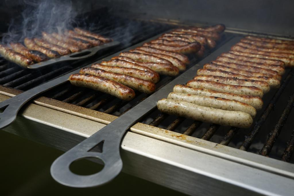 Wurstkamm-Wursthalter-Wurst-grillen-Bratwurst-Wurstgrill-Bratwurstgrill-Grillkamm-Grill-kamm-Grill-Gadget-9iMfCi5TRoxw3N Wurstkamm Wurstwender Edelstahl Wurst Grillzange Wursthalter Grillguthalter Bratwurst Rostbratwurst Grillzubehör Grillgadget Geschenk Grillzange BBQ Edelstahl Rostfrei Bratwurstzange Grill-Spieße Spieß Fleisch Fisch Gemüse