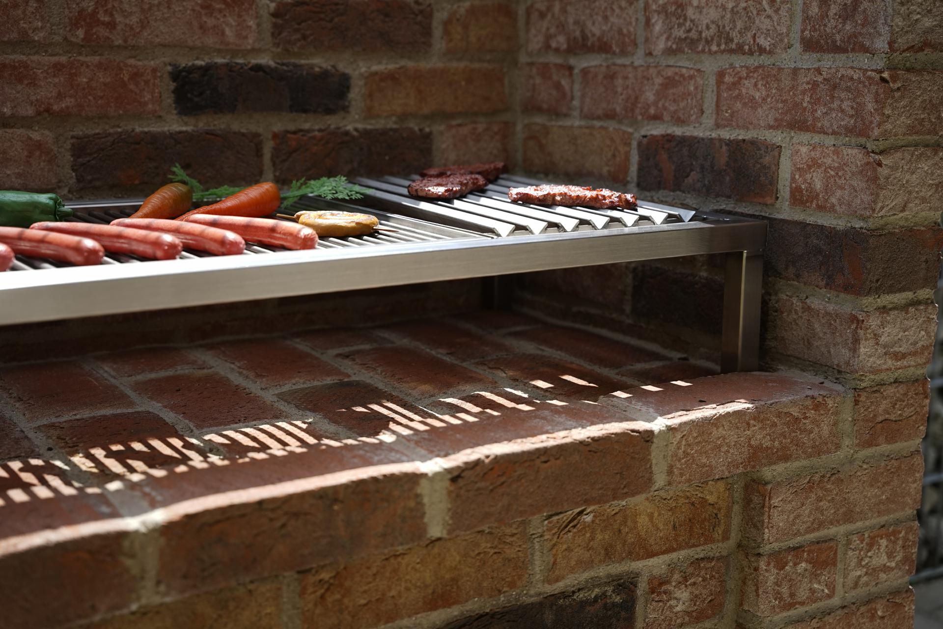 Grillgestell Rohrrahmen 30x30 mm mit Füße Edelstahl nach Maß