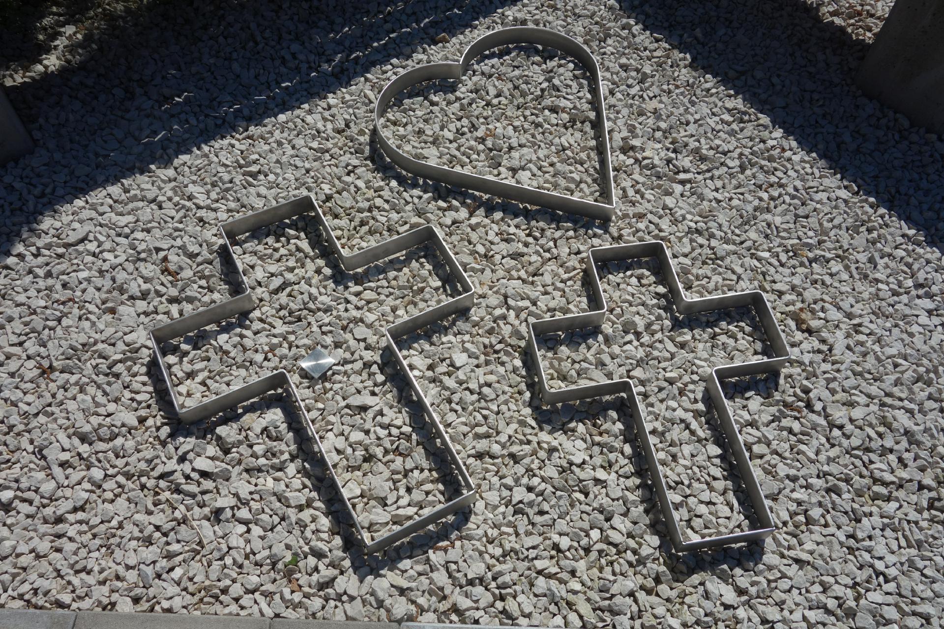 Kreuz Edelstahl Grabkreuz Beeteinfassung Garten Designblech Beet Grabschmuck Grabeinfassung