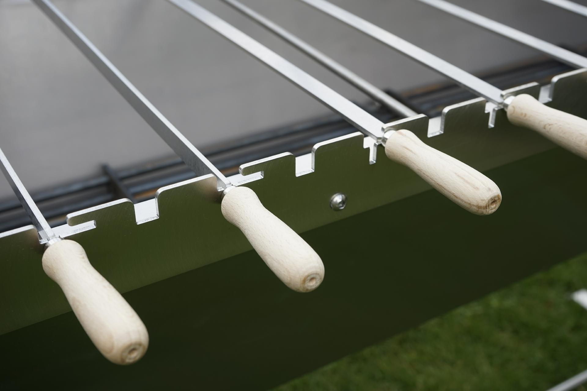 Steckerlfisch Fischgrill Steckerlfischgrill Grillaufsatz Fisch halter Spiehalter Klemmleiste Klemmschiene (7) Steckerlfisch Fischgrill Steckerlfischgrill Grillaufsatz Fisch halter Spiehalter Klemmleiste Klemmschiene (7)