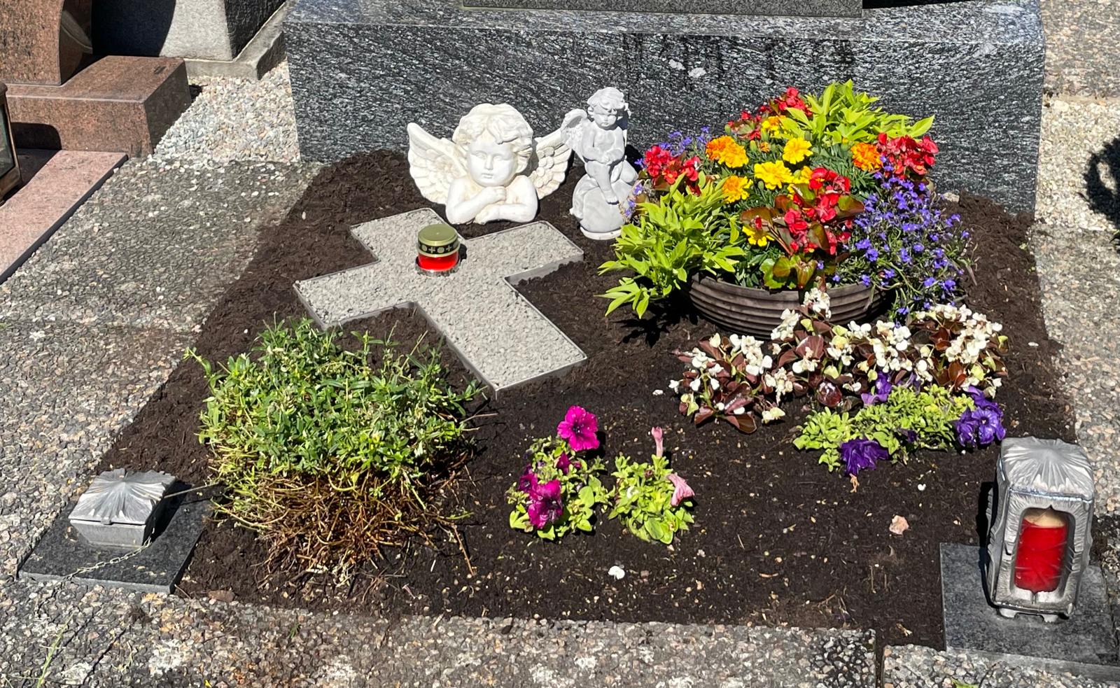 Kreuz Edelstahl Grabkreuz Beeteinfassung Garten Designblech Beet Grabschmuck Grabeinfassung