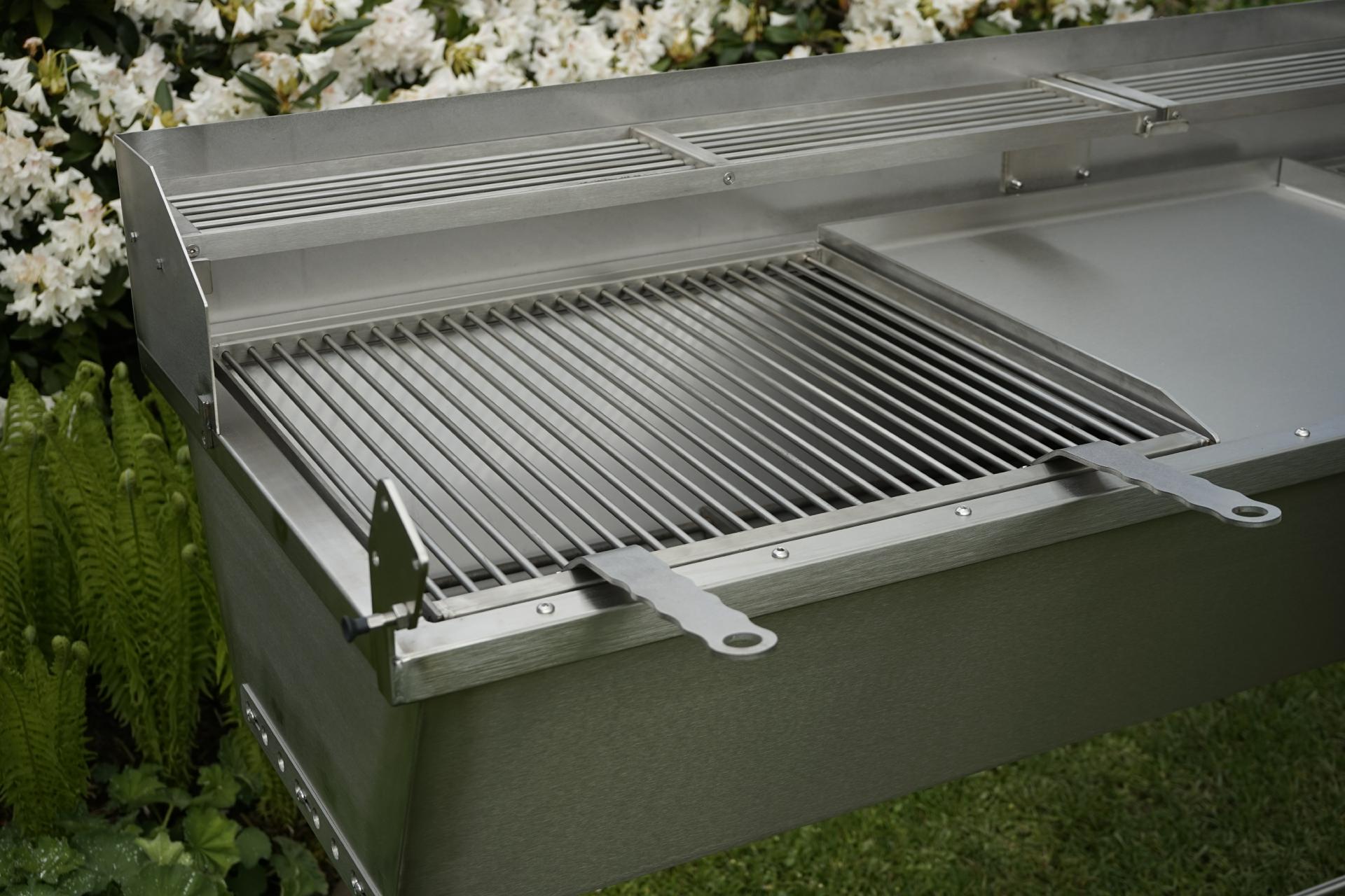 XXL Edelstahlgrill Makrelengrill Flammlachs BBQ Fischgrill Holzkohlegrill (1) XXL Edelstahlgrill Makrelengrill Flammlachs BBQ Fischgrill Holzkohlegrill (1)