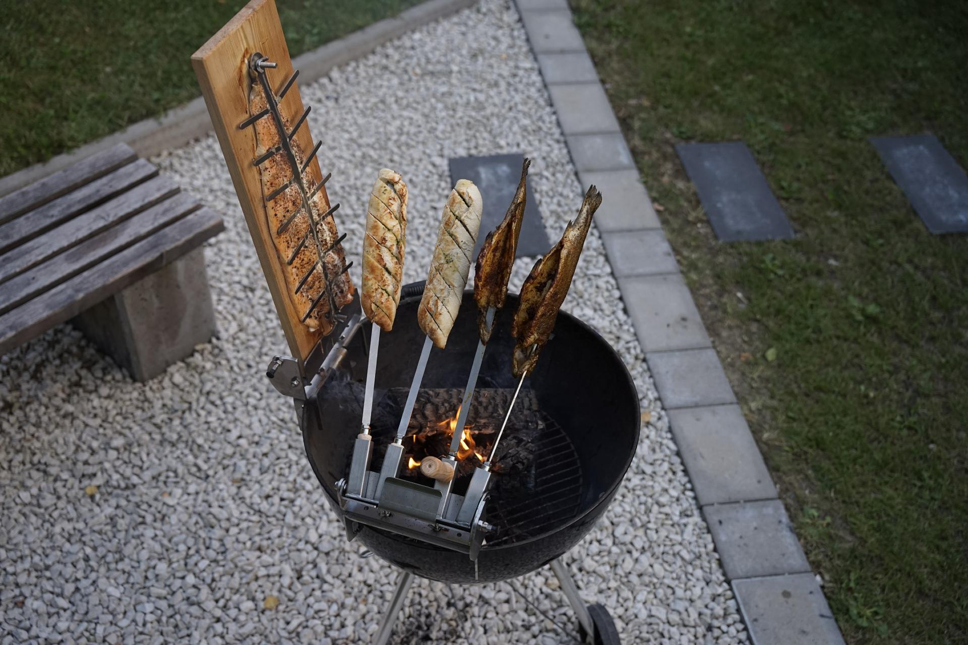 Spießeinsatz für Steckerlfisch passend für Flammlachshalter mit Rastverstellung Set