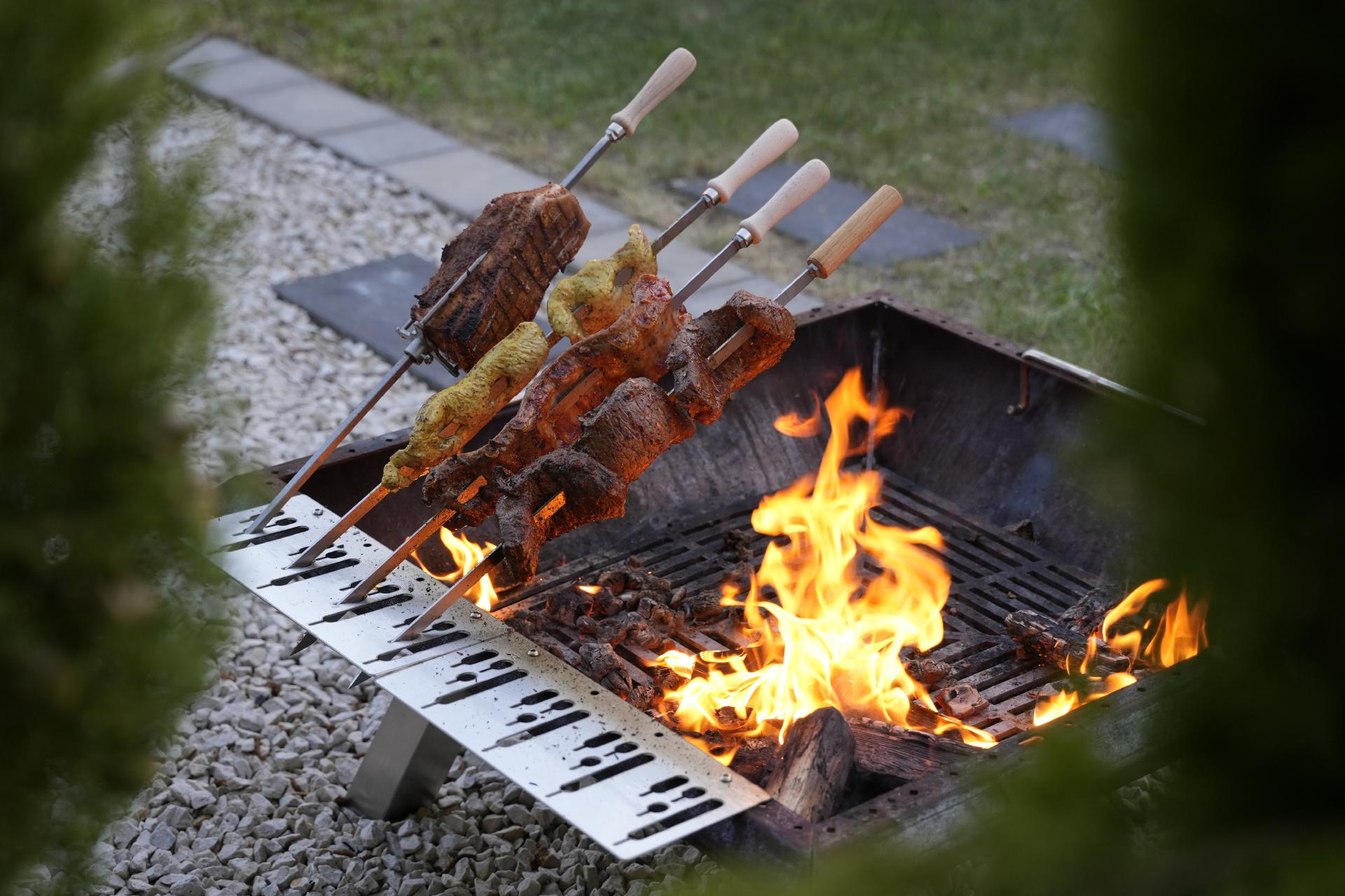 Erweiterung Spießhalter 4 -> 8 / Steckerlfisch Fisch Halter Spießhalter Grillaufsatz