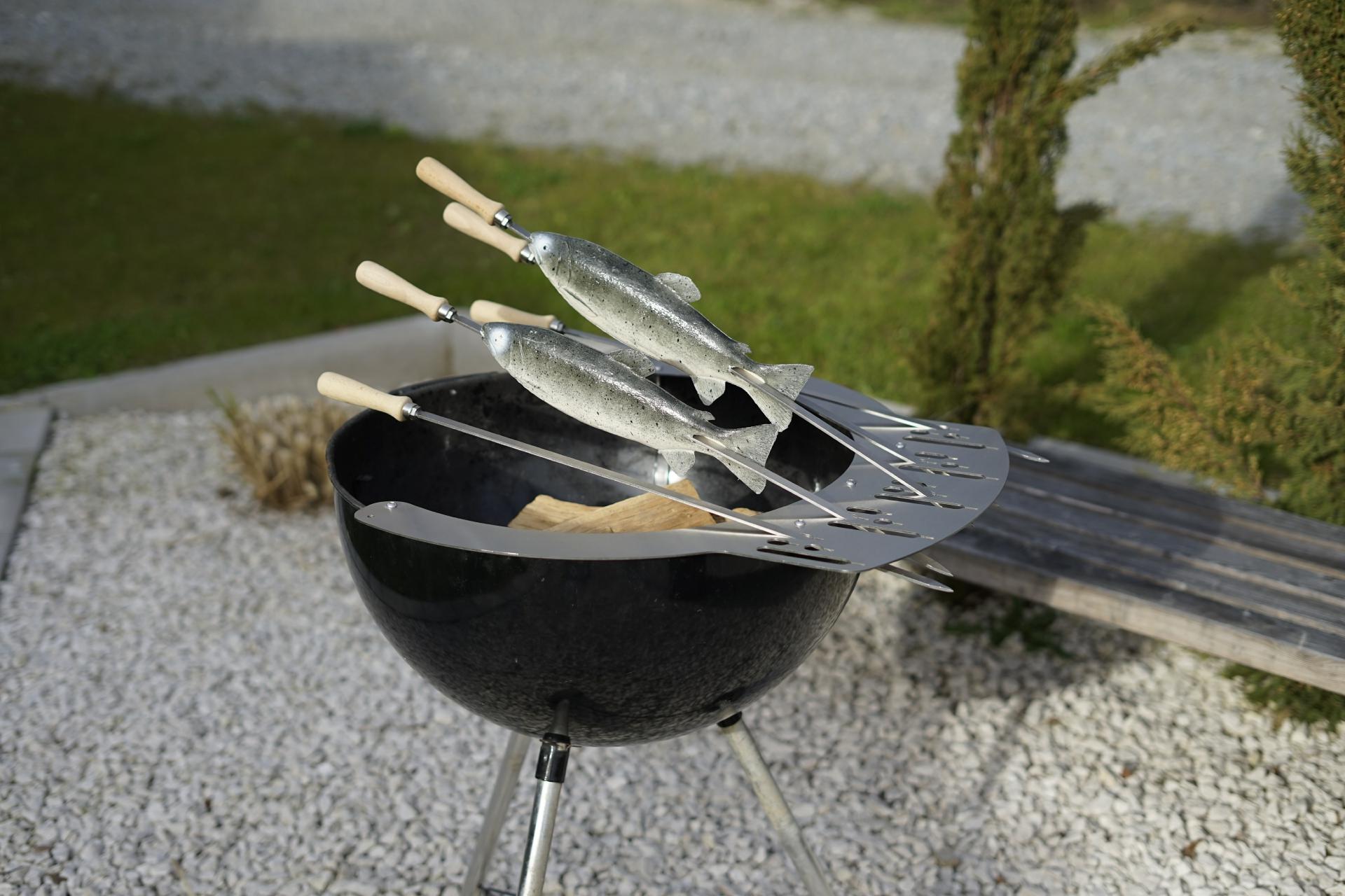 spiesshalter-spiessaufsatz-spiessgrillen