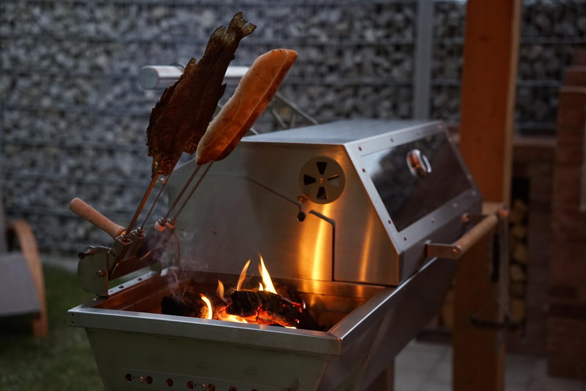 Steckerlfischhalter Spießhalter mit Rastverstellung Set