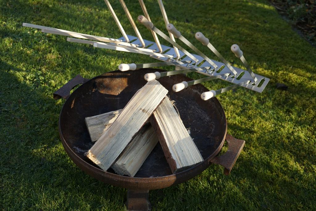 Set 3 Montage an Feuerschale 8er / Steckerlfisch Halter Spießhalter Grillaufsatz