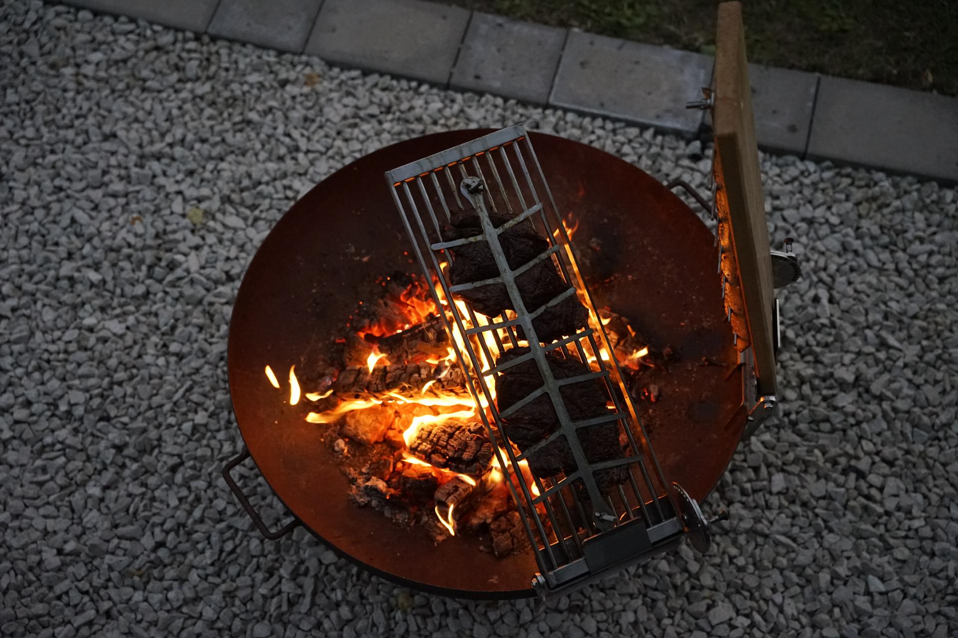 Set 2 Montage Feuerschale Flammlachsbrett Flammlachs